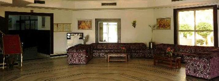 2052/Hotel Goverdhan Palace - Mathura 03.jpg